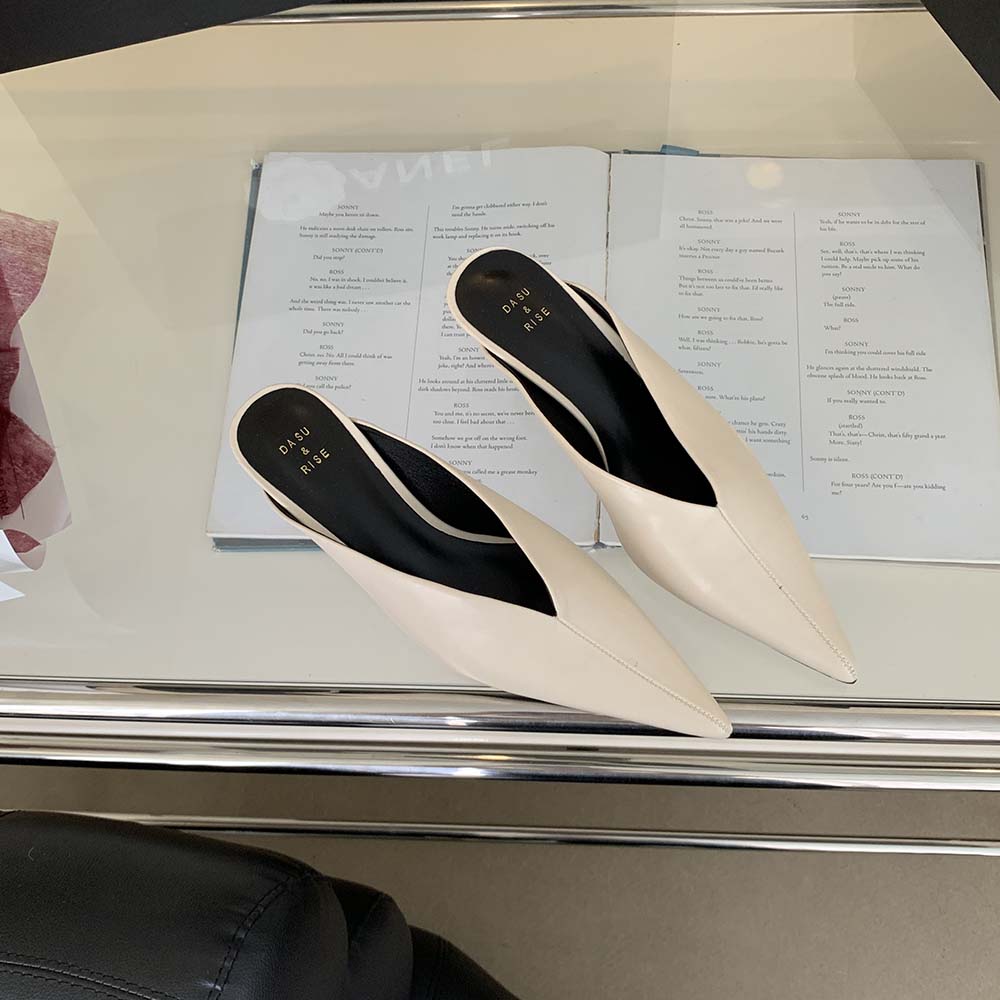 Модные женские туфли-слайды с острым носком, новинка 2024 года, модные туфли на открытом воздухе на тонком низком каблуке, бежевые, коричневые, черные туфли-лодочки для вечеринок 39