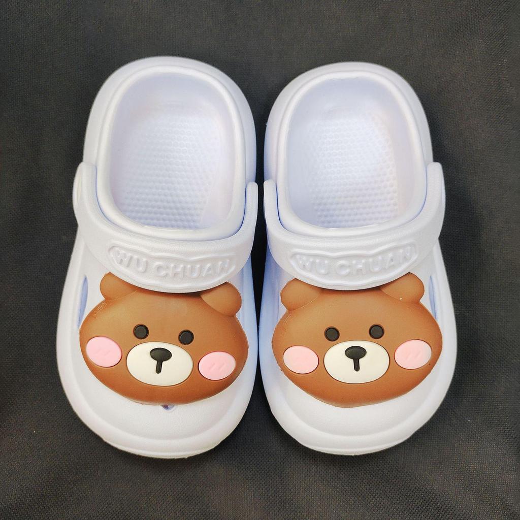 Детские летние мультяшные клоги 2025: Нескользящие тапочки и сандалии для мальчиков и девочек