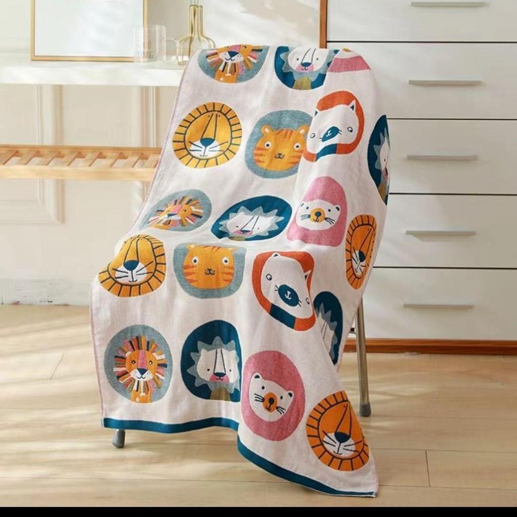 Extra Large Cotton Gauze Cartoon Bath Towel - Soft, Quick-Drying for Adults & Kids