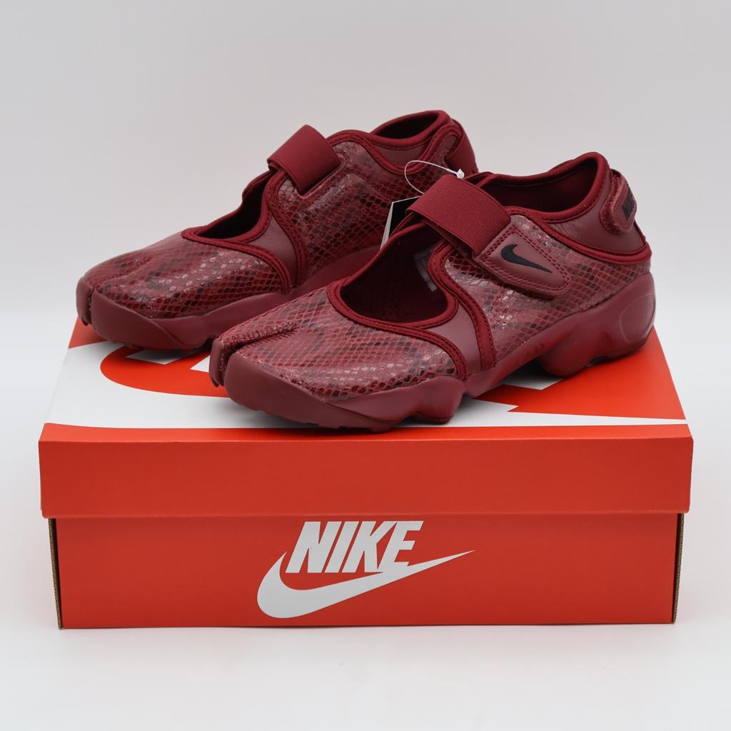 IM5739-600 Nike Air Rift Командный красный (Женский)