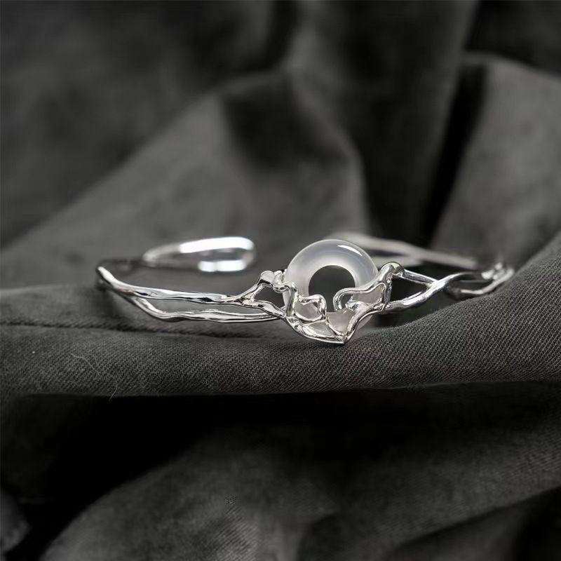 Китайский стиль Винтаж ажурный круглый нефритовый светлый роскошный маленький темпераментный браслет для женщин открытый регулируемый элегантный браслет