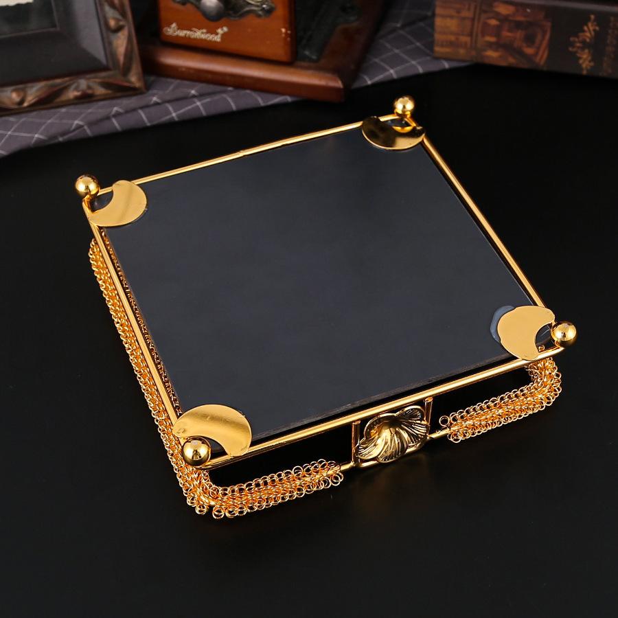 Luxury Tissue Box Storage Box Stylish Hollow Carved Golden Tissue Box For Bedroom Dressers Night Stands Desks & Tables
