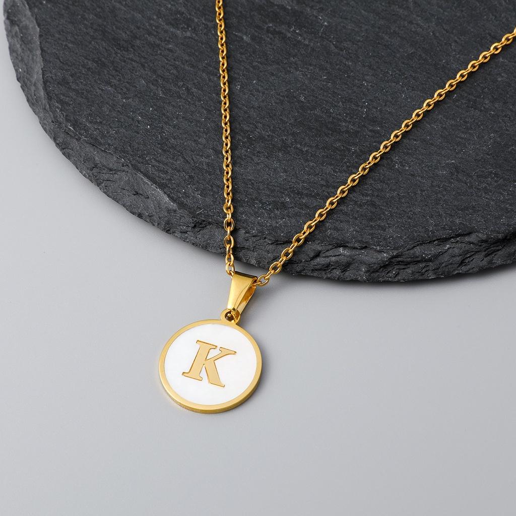 Модное ожерелье с буквой из нержавеющей стали, круглая подвеска из титановой стали с буквами английского алфавита для женщин