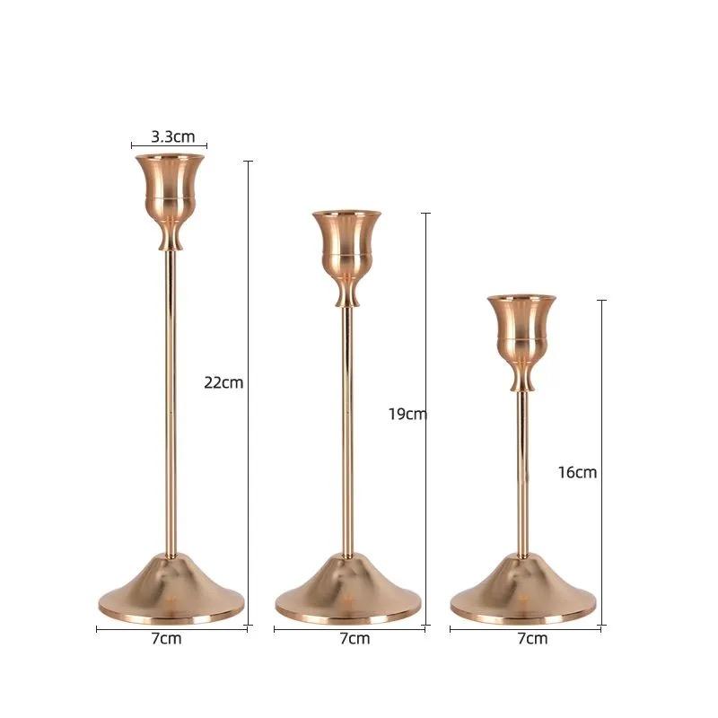 Nordic Vintage Metal Candle Holder – Romantic Candlelight Dinner Decor for Valentine’s Day and Home Decoration