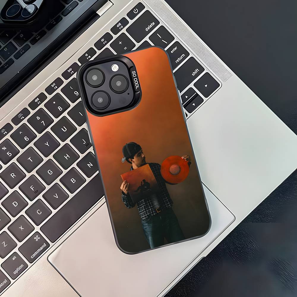 Чехол для телефона Ivan Cornejo Donde Estas Для iPhone 17,16,15,14,13,12,11,Pro,XS,Max,Plus,Mini,SE4,E Черный Матовый Ударопрочный Чехол