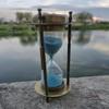 Песочные часы из латуни с компасом 13,97 см Морской Настольный Декор Подарок для Друзей, Партнеров, Бабушек и Дедушек, Мужа, Жены Офис Дом