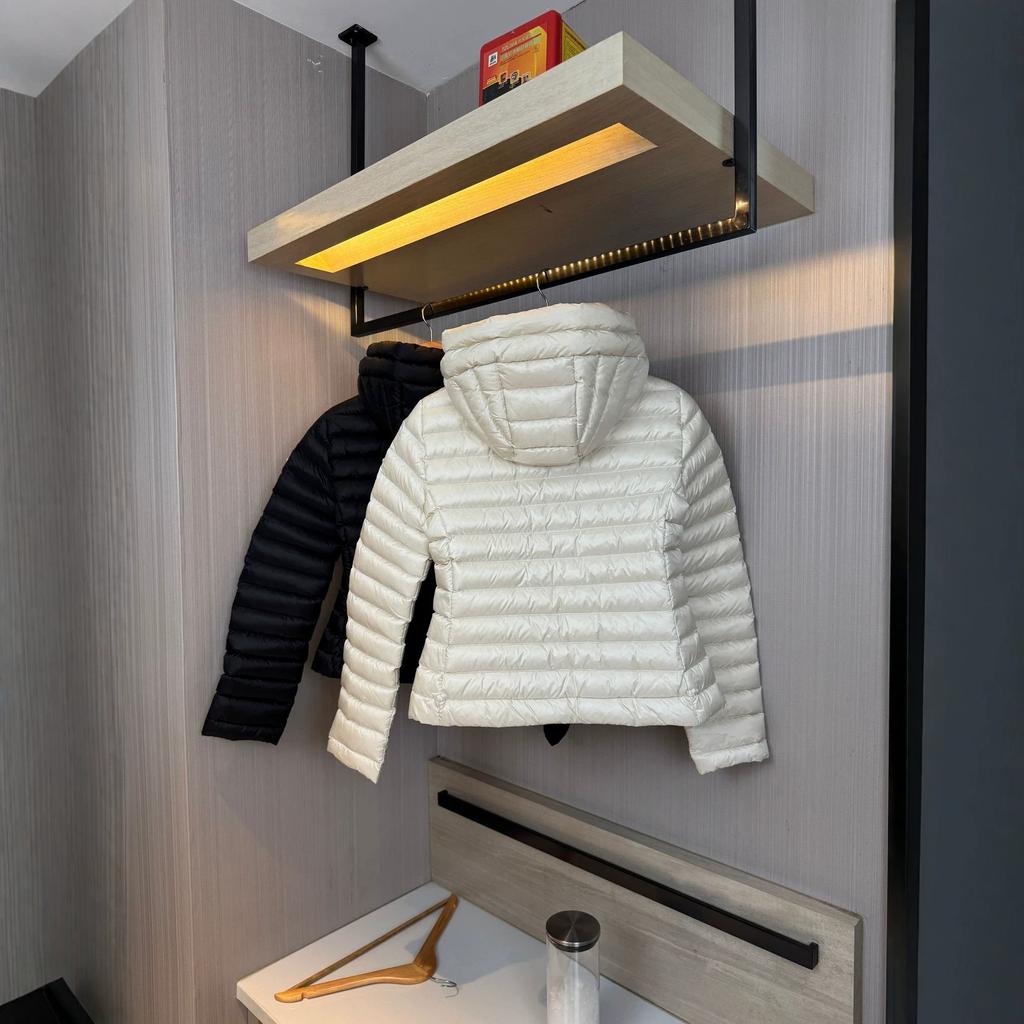 Легкая и тонкая куртка-пуховик из белого гусиного пуха для тепла и подчеркивания талии, легкий и короткий женский пуховик с капюшоном на осень и зиму