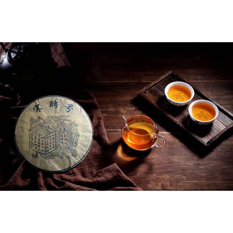 Чай Song Pin Hao Pu'er Сырой чай Натуральный старый чай Коричневый чай Пуэр с горы 357g/12.59oz