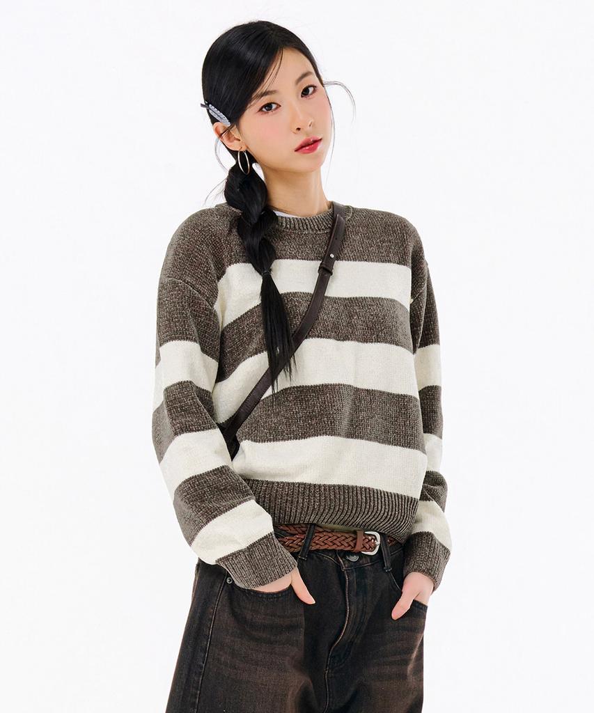 CHASECULT Women'S Striped Round Sweater - Brown