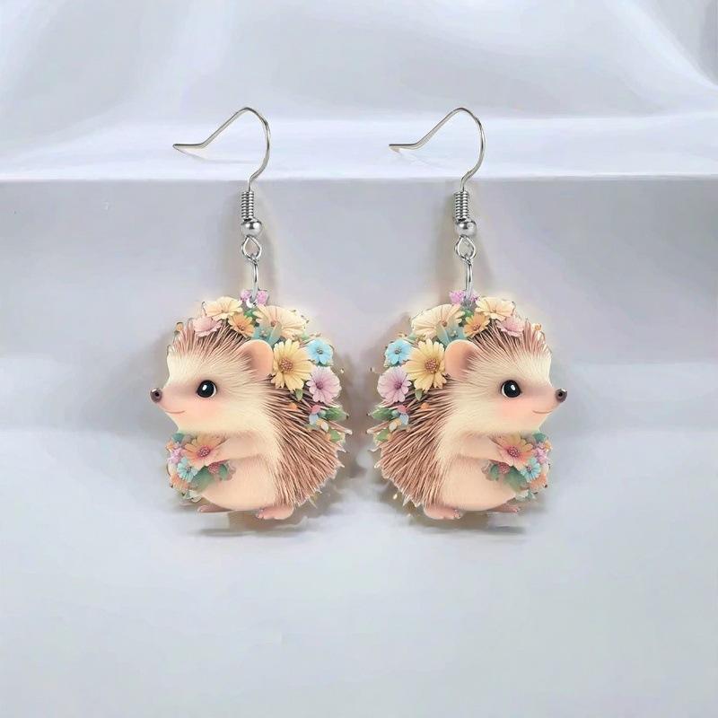 Милые маленькие серьги в виде ёжиков