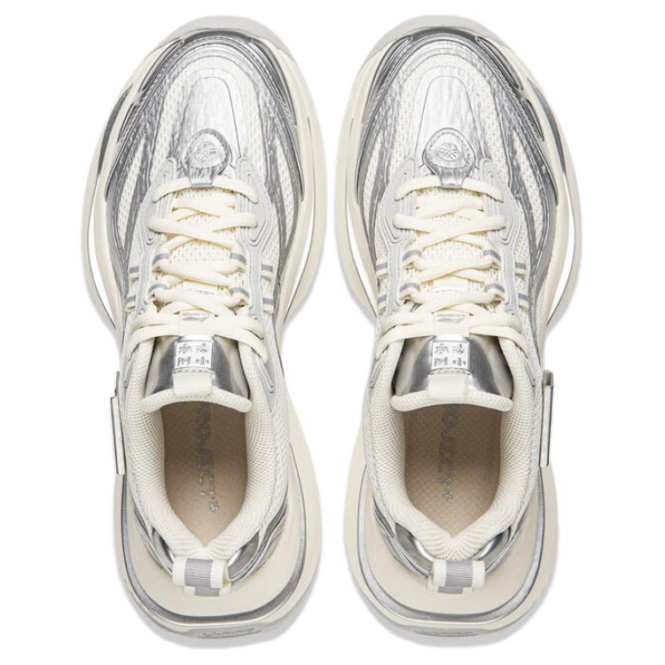 Li Ning Ling Kong Модные Удобные Износостойкие Дышащие Низкие Папины Кроссовки Женская кроссовка Светло-серебристый AZGW284-1