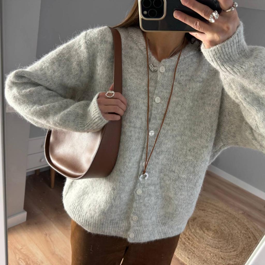 Мягкий вязаный кардиган женский ретро на пуговицах серый шерстяной свитер куртка