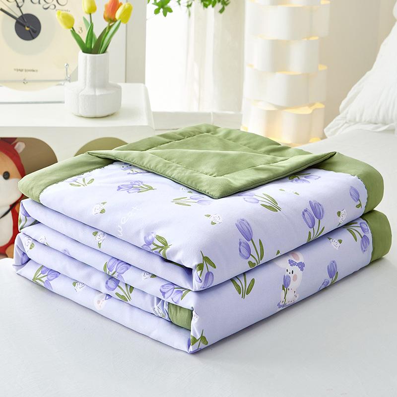 Summer Cool Thin Quilt Machine Washable Soft Skin Friendly Blanket for Adult Bed Comforter Air Conditioning Four-season Quilt