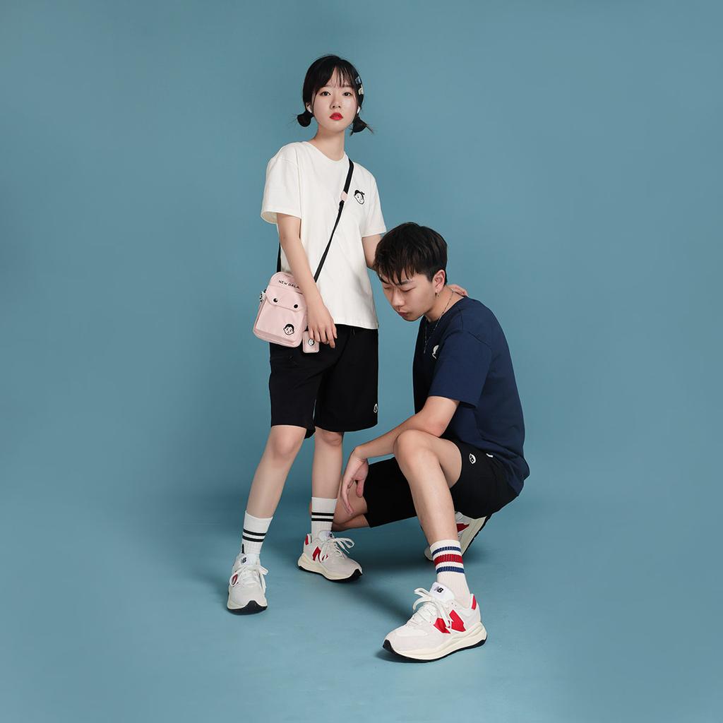 New Balance Кроссовки унисекс 57/40 Серо-красные Натуральные M5740CC