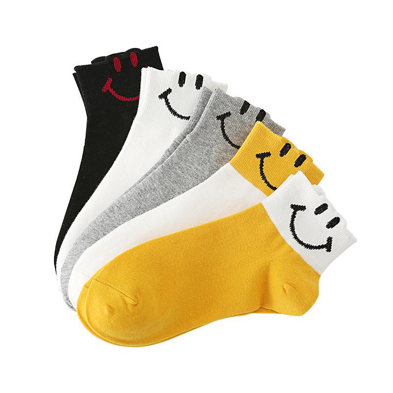 5/10 Pairs Comfortable Casual and Versatile Spring Summer Cartoon Smile Socks for Women Cute and Unique Boat Socks Cotton Short Socks