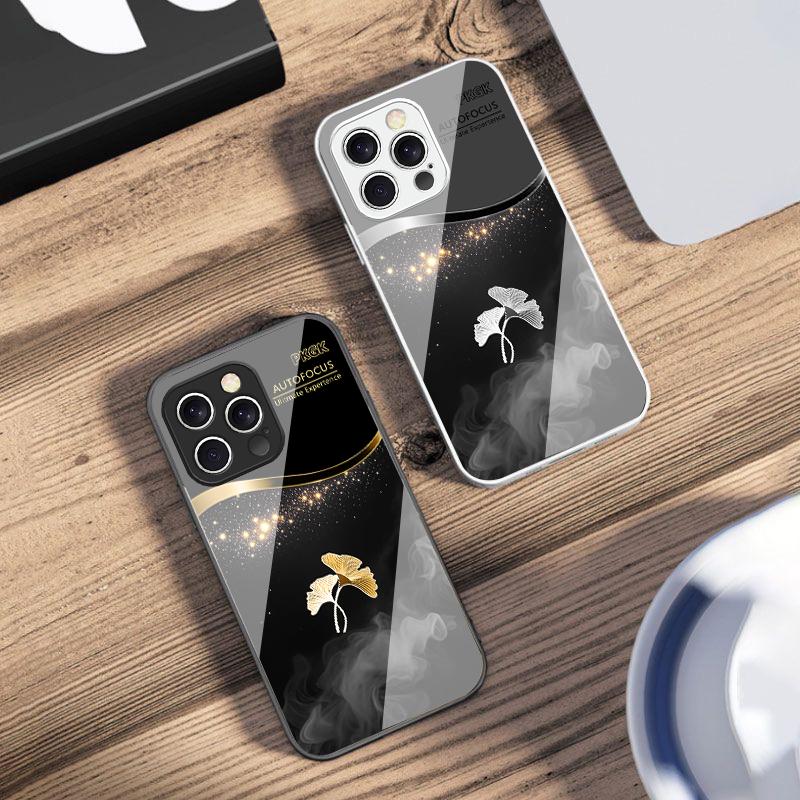 Чехол для телефона из закаленного стекла с листьями гинкго в фиолетовом дыму для iPhone 16 Pro Max 15 Pro 14 13 12 Mini 11 XS M ax XR 7 8 Plu SE 2022