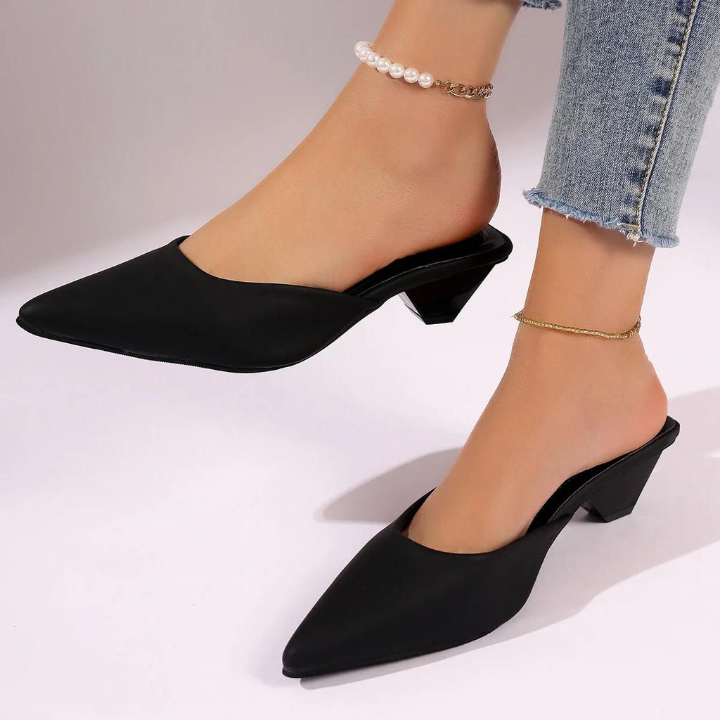 Sexy Leopard Slippers Pointed Toe Women Shoes Mid Heels Chunky Sandals 2024 Summer New Flip Flops Fashion Slides