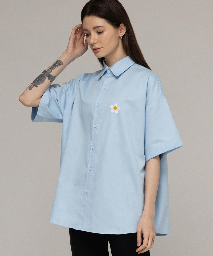 GRAVER [Unisex] Flower Dot Embroidered Oversized Short Sleeve Shirt_Sky Blue