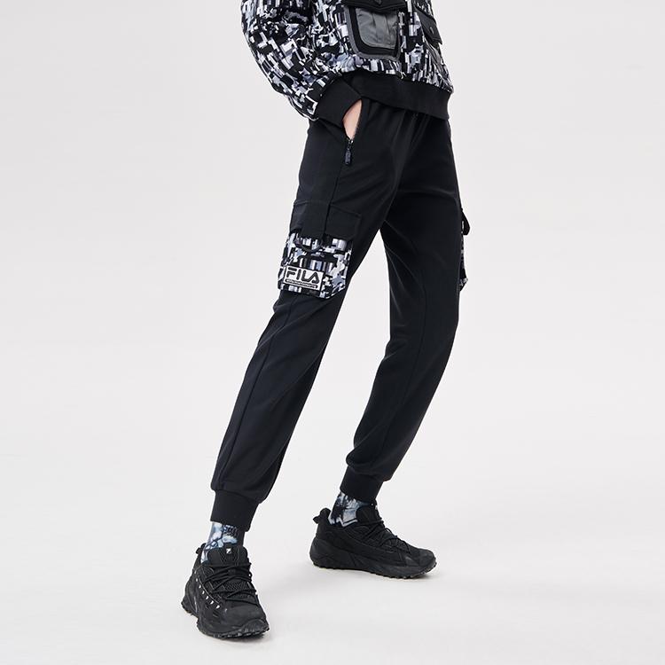 Fila Fusion X White Mountaineering Спортивные брюки с манжетами и карманами-мозаикой Женские брюки Глубокий черный T11W137603FBK