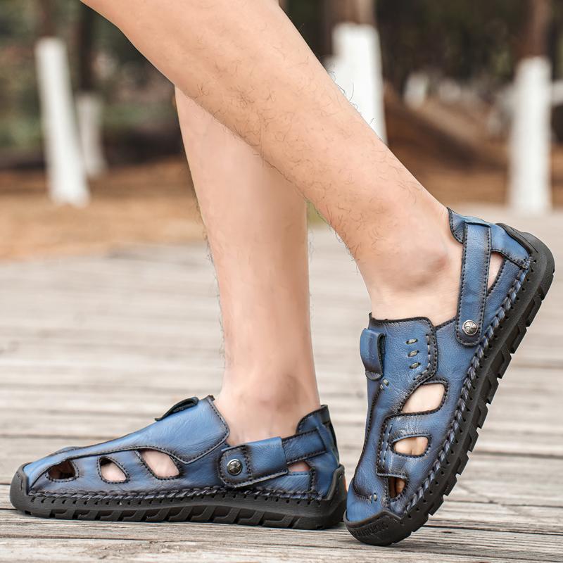 Мода 2025 Мужские кожаные сандалии Летняя мужская обувь Пляжные сандалии Мужские Удобные Повседневные кроссовки для улицы Классическая мужская обувь Размер 38-46