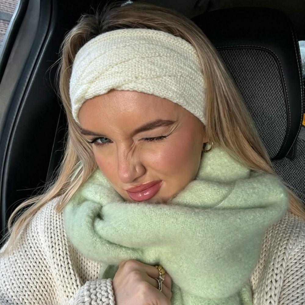Twisted Front Ear Warmer Headband Cable Knit Turban Headband New Knitted Headband Winter Outfits