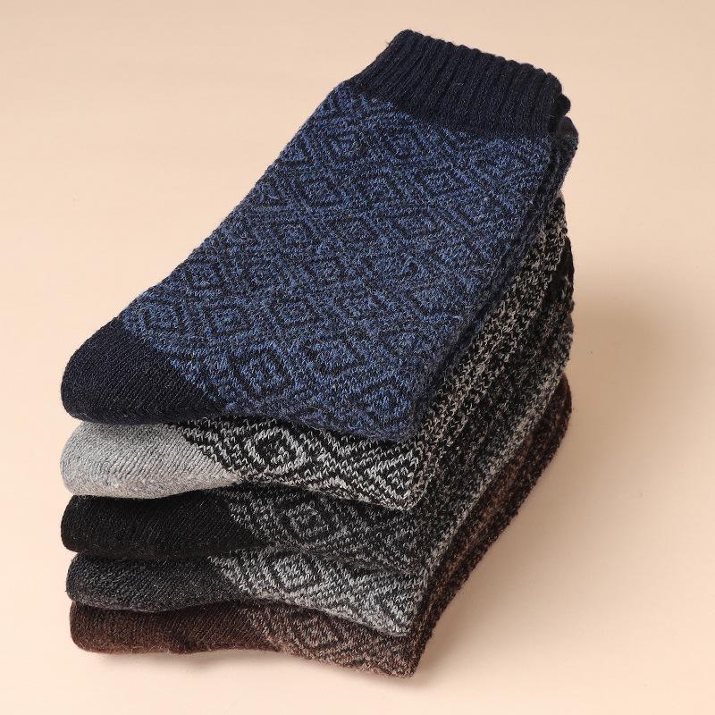 "Men's Retro Thick Thread Ethnic Style Mid-Tube Socks for Autumn & Winter (5-10 Pairs)"