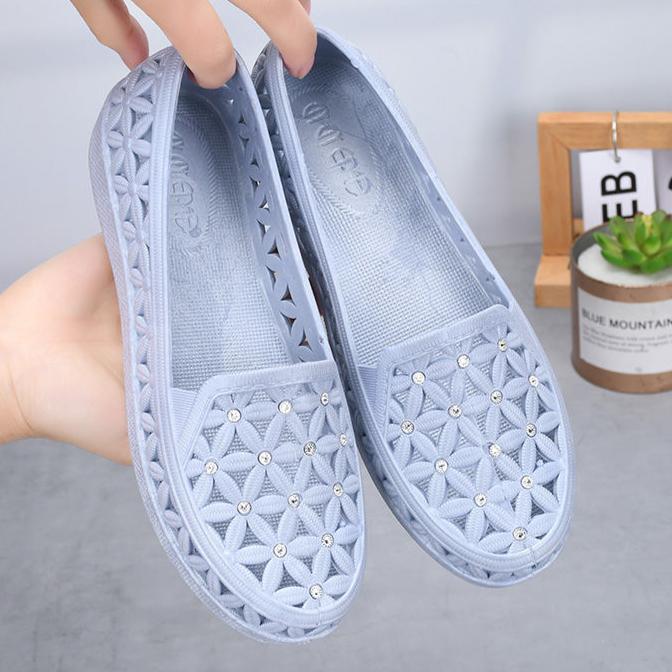 Летние женские сандалии с дырочками на толстой подошве для медсестер, удобные пляжные белые туфли, дышащие и нескользящие