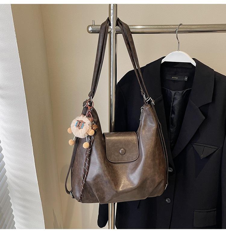 Spring and Autumn New 2025 Women's Bag Multifunctional Women's Shoulder Bag Retro Crossbody Bag Commuter Women's Backpack