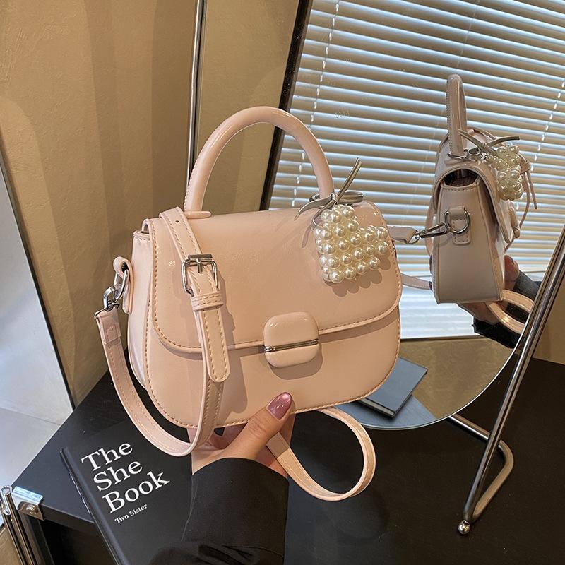 Premium Texture Retro Bag Women's 2025 New Fashion Versatile Messenger Bag Super Fire Portable Small Square Bag Small Bag