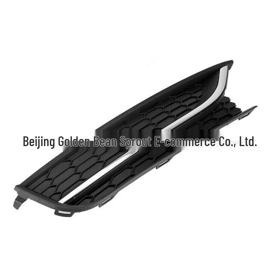 Накладка на противотуманную фару для американской версии Volkswagen Passat (561853665E/561853666E).