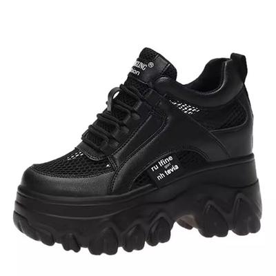 Новые женские кожаные кроссовки на платформе, весенние кроссовки, белая обувь, высокий каблук 9 см, танкетка, уличная спортивная обувь, дышащая повседневная обувь