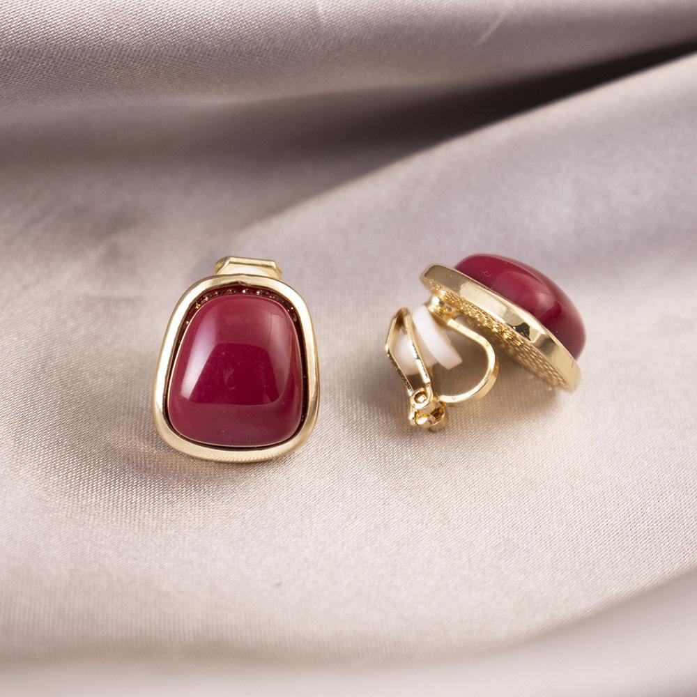 Универсальные легкие роскошные клипсы для ушей без проколов, повседневные высококачественные треугольные клипсы для ушей, универсальные женские серьги