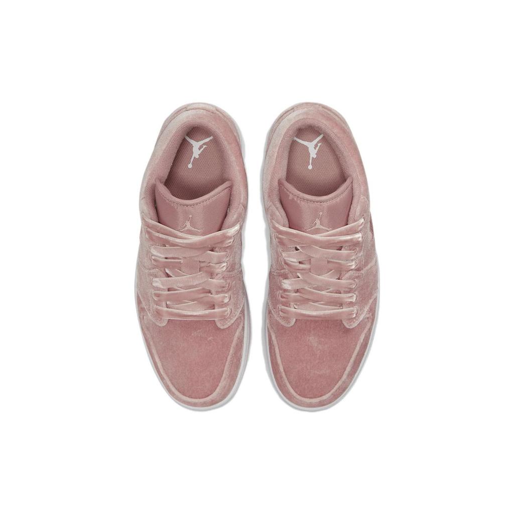 Кроссовки женские Air Jordan 1 Low SE Розовый Велюр Ржаво-Розовый Белый DQ8396-600