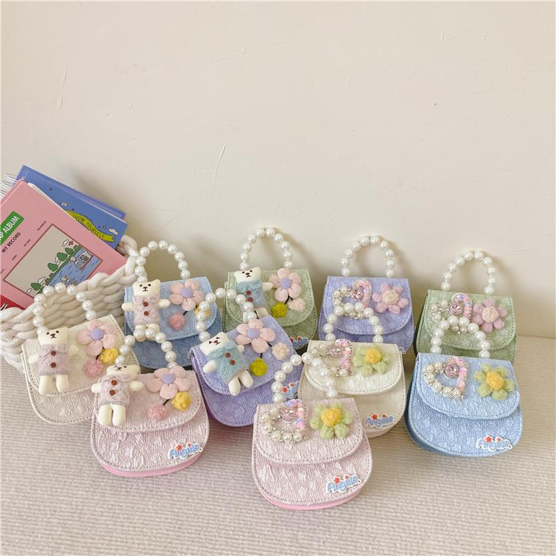 Adorable Mini Pearl Heart Flower Handbag For Kids Perfect For Daily Outfits