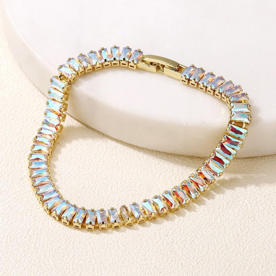 ZAKOL Exquisite Fashion Copper Micro-set CZ Zircon Bracelet For Women Simple Temperament Birthday Party Wedding Charm Jewelry