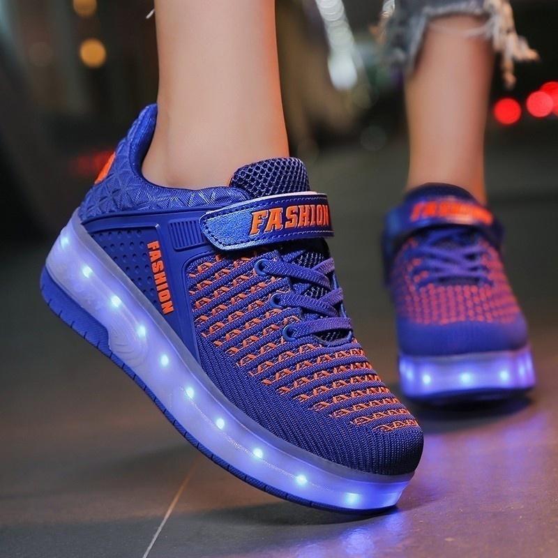 Детские светодиодные кроссовки 4 цветов с двумя / одним колесами, роликовые коньки для мальчиков и девочек, повседневная обувь с роликом, детские игрушки для мальчиков и девочек