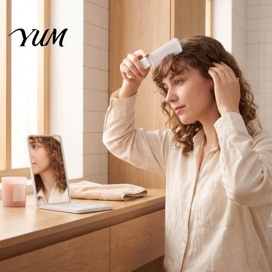 Mini Makeup Mirror Portable Folding with Comb, Compact Travel Cosmetic Mirror, Pocket Size & Hair Detangling Comb for Women Girls Scratch Resistant