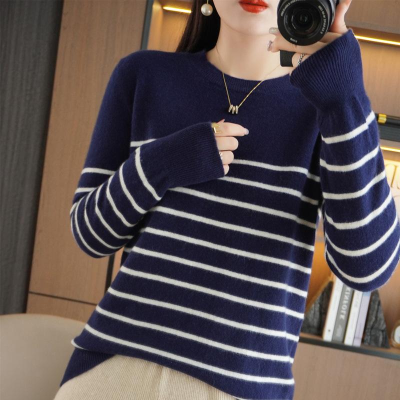 Autumn Striped Knit Sweater Women's Large Size Round Neck Loose Casual Long-sleeved Bottoming Shirt