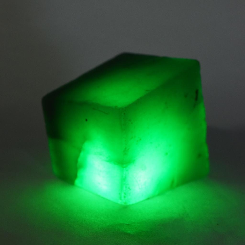Colombian Emerald Rough Natural Green Uncut Rough 142.8 Ct CERTIFIED Loose Gems