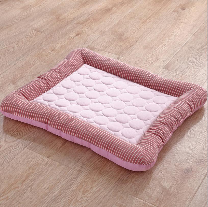 New Pet Summer Cool Dog Nest Cat Mat Dog Cat Mat Soft Comfortable Fashionable Design Mattress Sofa Cushion Striped Grid