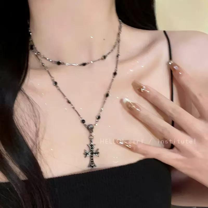 Серебряный кулон-крест, длинное ожерелье, женская цепочка на ключицы, аксессуары, легкая роскошь, нишевые, высококачественные, милые и крутые, стиль Spice Girls