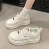 Флисовые маленькие белые туфли, новые спортивные туфли на осень и зиму, с толстой подошвой, корейская версия, женские студенческие туфли, повседневная женская обувь