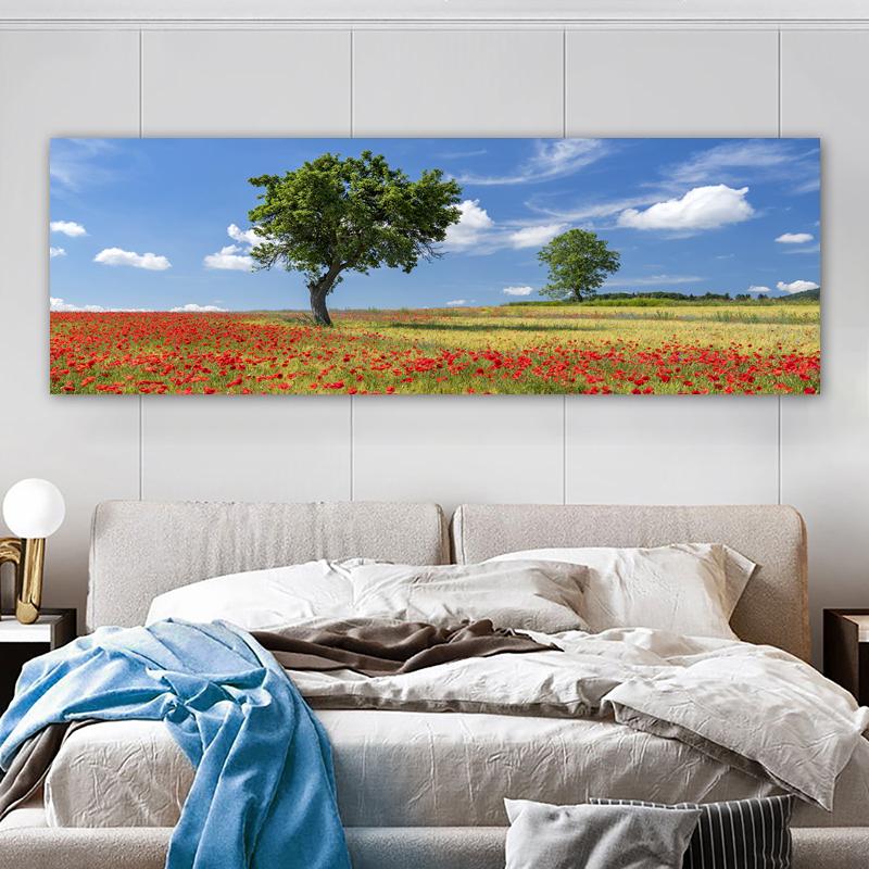 Современная панорамная картина на холсте с изображением цветочного поля на закате в ярких зеленых и красных тонах