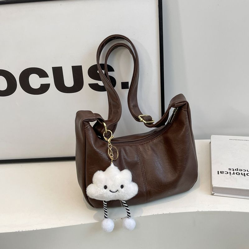 Minimalist Large Capacity Bag Female 2025 New Arrival Summer Popular One Shoulder Bag Casual Class Work Clothing Crossbody Dumpling Bag