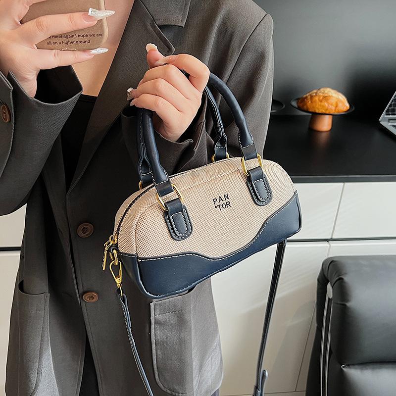 Весенне-летние женские сумки высокого класса 2025 новая модная универсальная нишевая сумка-мессенджер супер горячая портативная сумка Boston