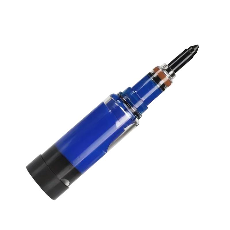 Ручной шприц для смазки цепи и направляющей пластины пилы