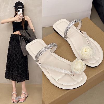 Мягкая подошва, темпераментные французские шлепанцы на плоской подошве, женская летняя обувь с перемычкой для пальца, как у знаменитостей, 2025, юбка, цветок, пляжные шлепанцы