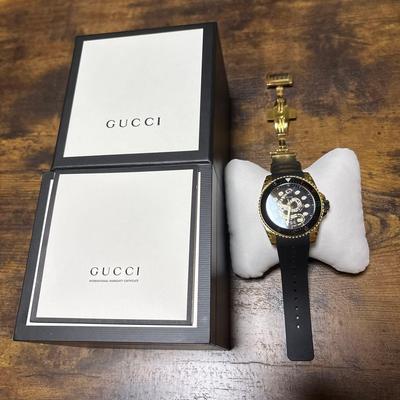 Б/у GUCCI DIVE Gucci Dive Змея Кварцевые YA136219 Гарантия