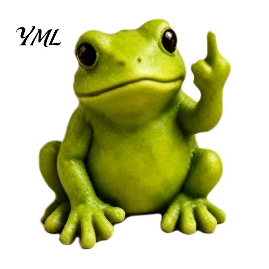 Small Novelty Items Mini Monkey Figurine, Funny Resin Frog Statue with Middle Finger Gesture, Sarcastic Humorous Office Pranks Prank Ornament