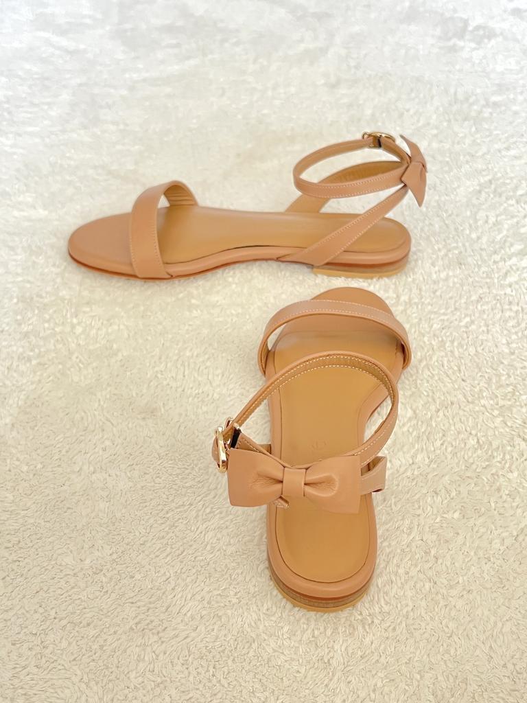 Hyoave Olivia Ribbon Sandals - Tan